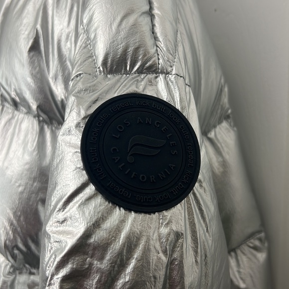 Fabletics puffer jacket - Picture 4 of 8